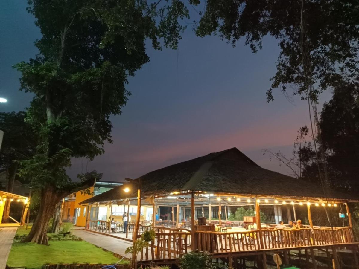 Wildbird Hotel Tràm Chim 외부 사진