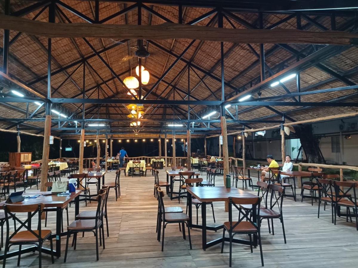 Wildbird Hotel Tràm Chim 외부 사진